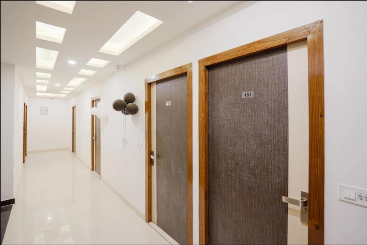 Hotel The Ocean Near Igi Airport New Delhi Ngoại thất bức ảnh