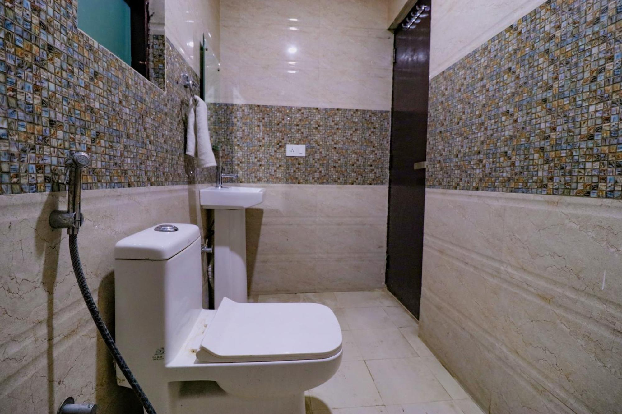 Hotel The Ocean Near Igi Airport New Delhi Ngoại thất bức ảnh